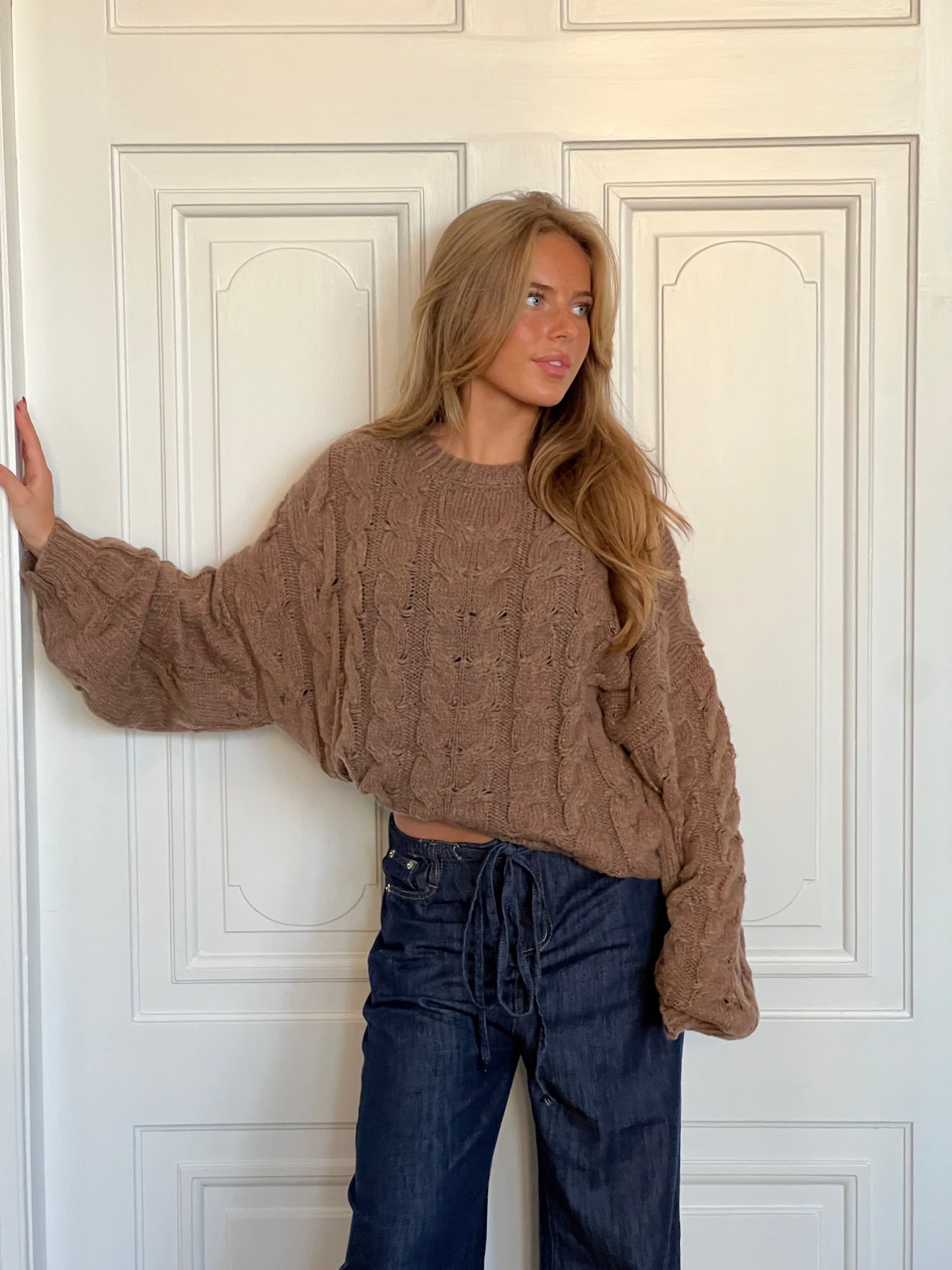 Anora Women's Chunky Knit Sweater Cozy & Stylish for Autumn/Winter