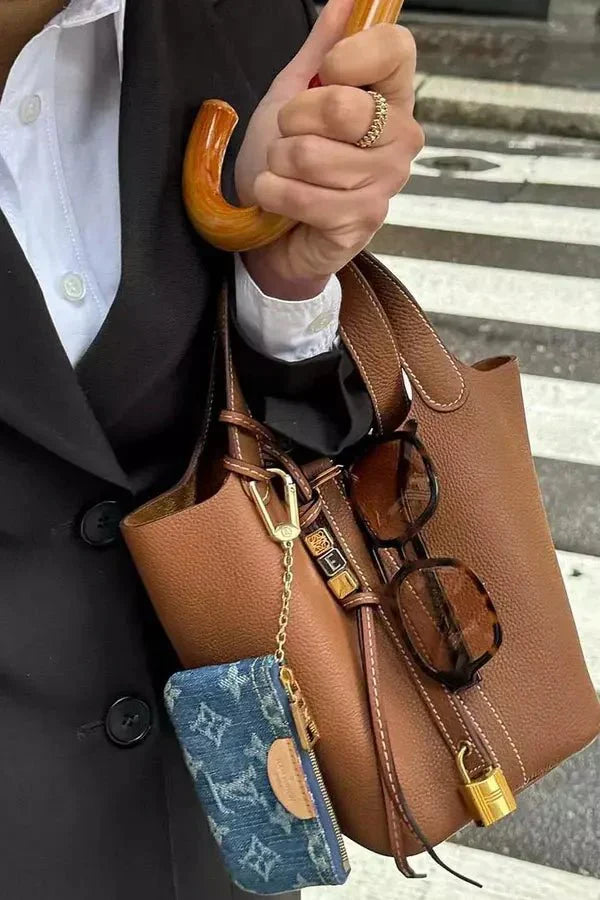 Amber Women's Tote Bag | Large Everyday Leather Tote Bag for Women | Spacious Shoulder Handbag for Work & Weekend